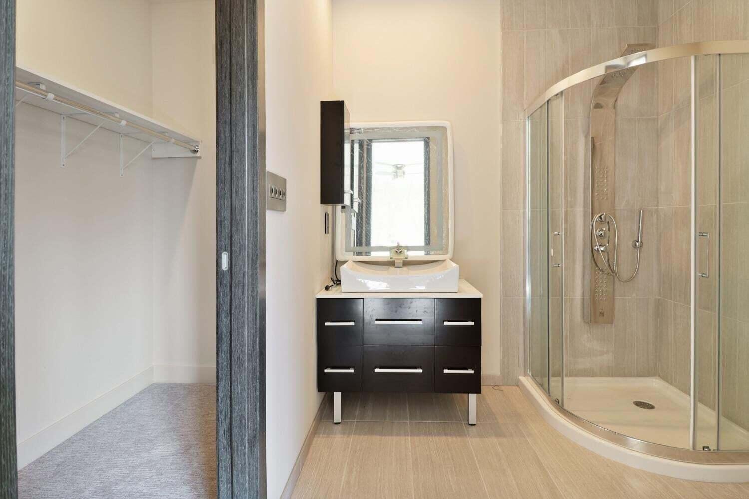 885 North 100 West Valparaiso, IN 46385 - Photo 26 of 65 1500x1000