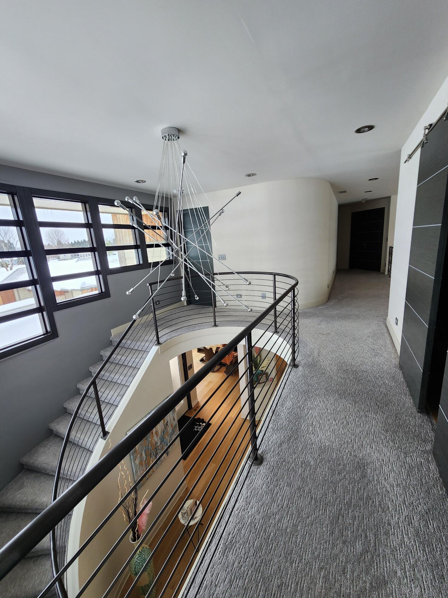 885 North 100 West Valparaiso, IN 46385 - Photo 29 of 65 1500x2000