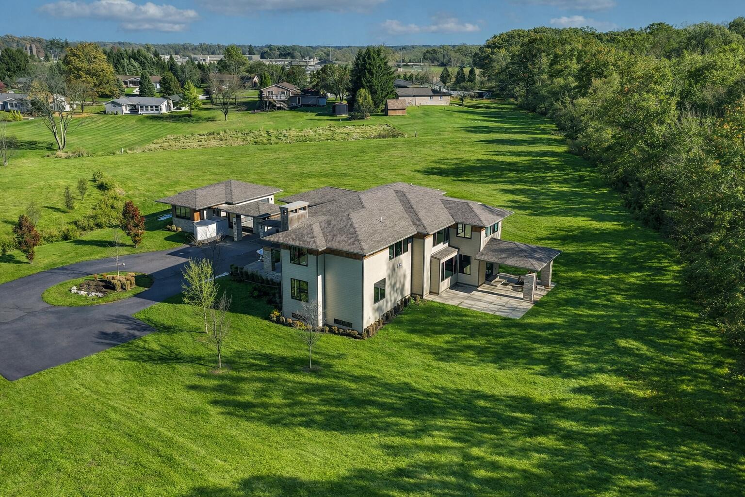 885 North 100 West Valparaiso, IN 46385 - Photo 57 of 65 1536x1024