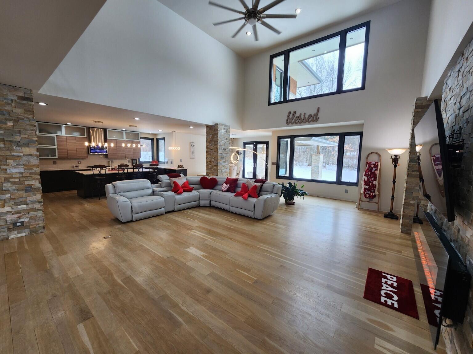 885 North 100 West Valparaiso, IN 46385 - Photo 10 of 65 1536x1152