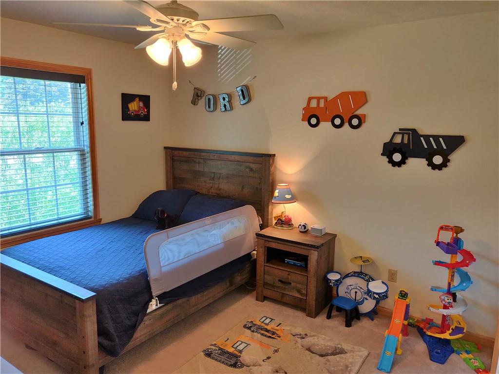 2403 Saltsman Road Erie, PA 16510 - Photo 13 of 23