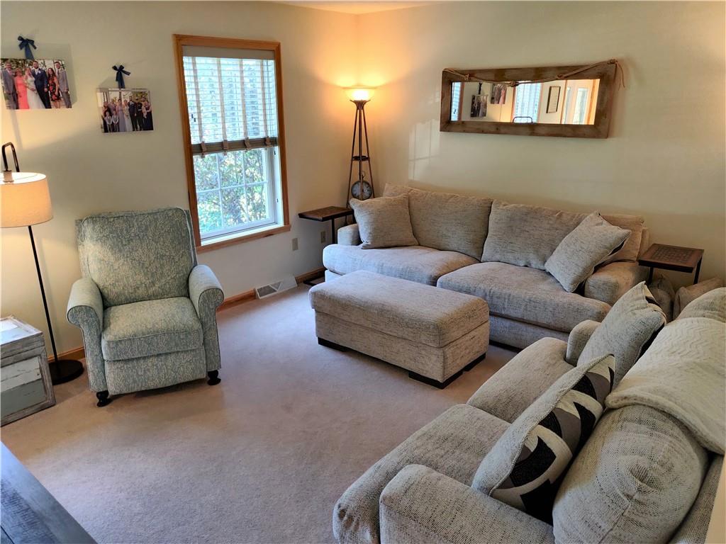 2403 Saltsman Road Erie, PA 16510 - Photo 5 of 23
