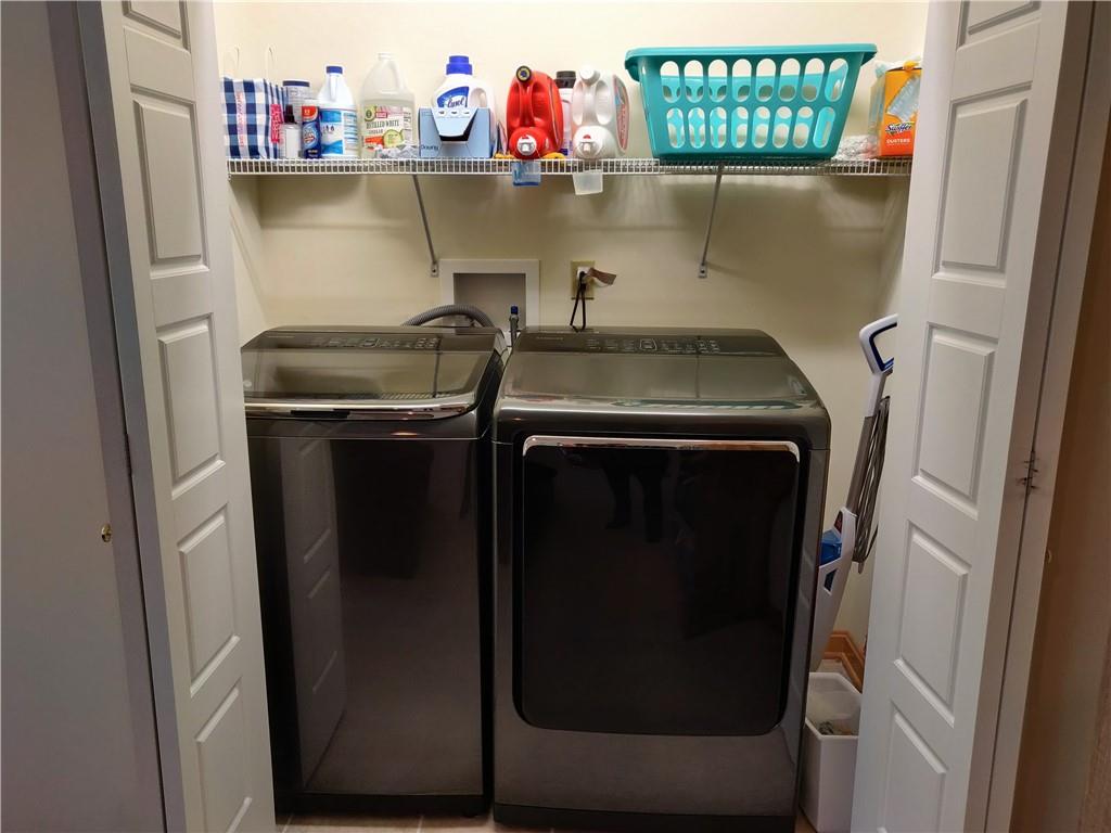 2403 Saltsman Road Erie, PA 16510 - Photo 8 of 23