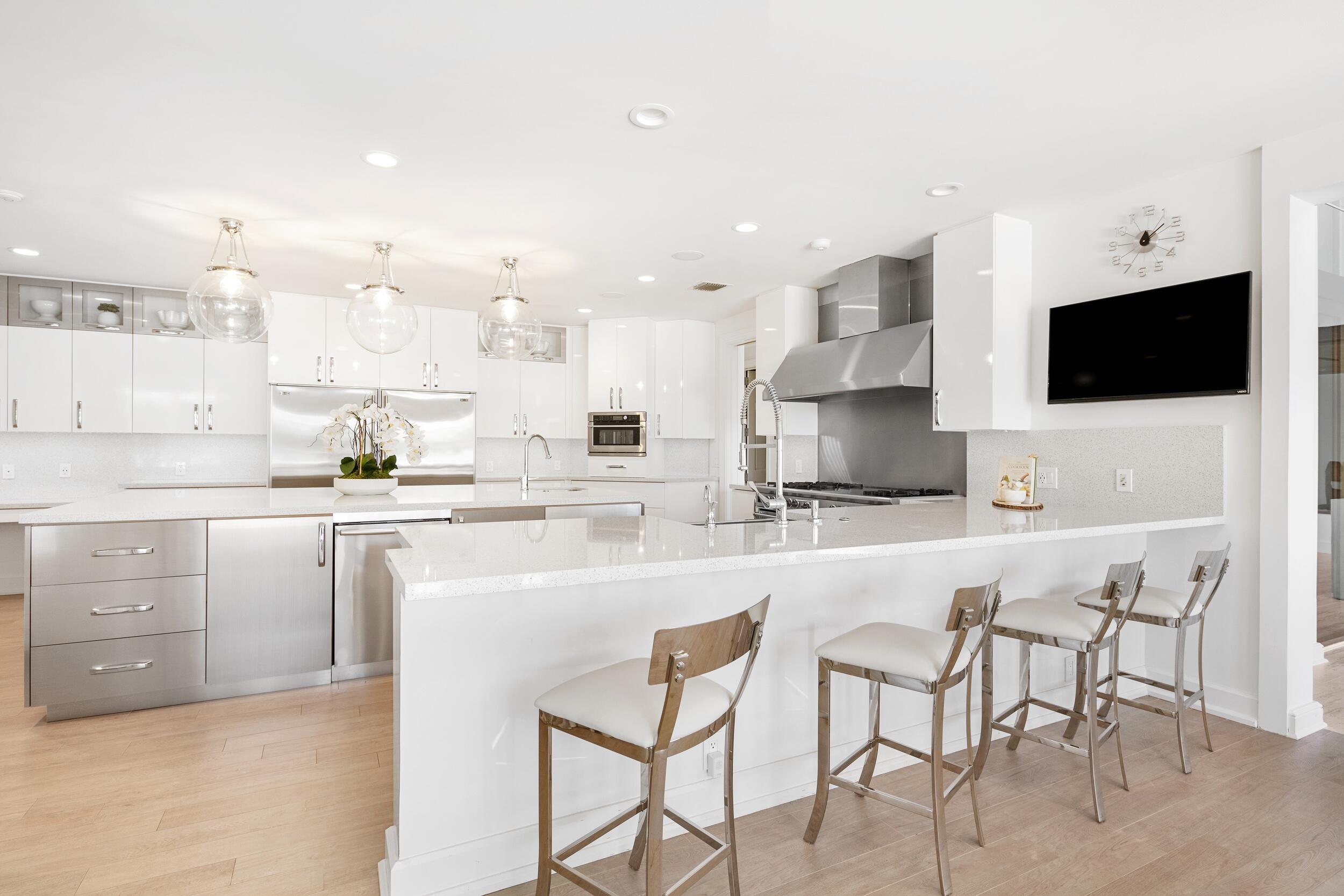 4400 Sanctuary Lane Boca Raton, FL 33431 - Photo 28 of 74 Gourmet Kitchen