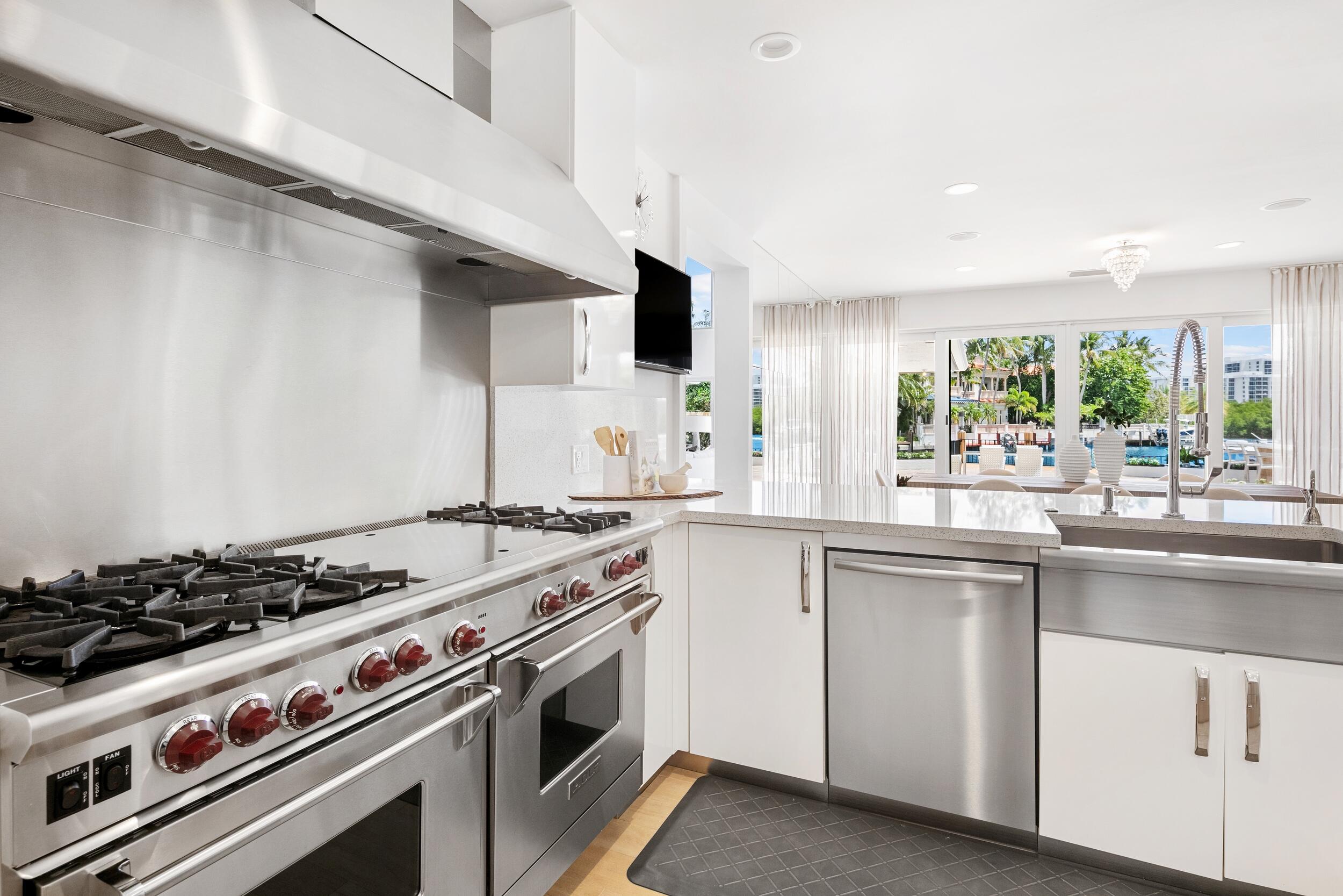 4400 Sanctuary Lane Boca Raton, FL 33431 - Photo 30 of 74 Gourmet Kitchen