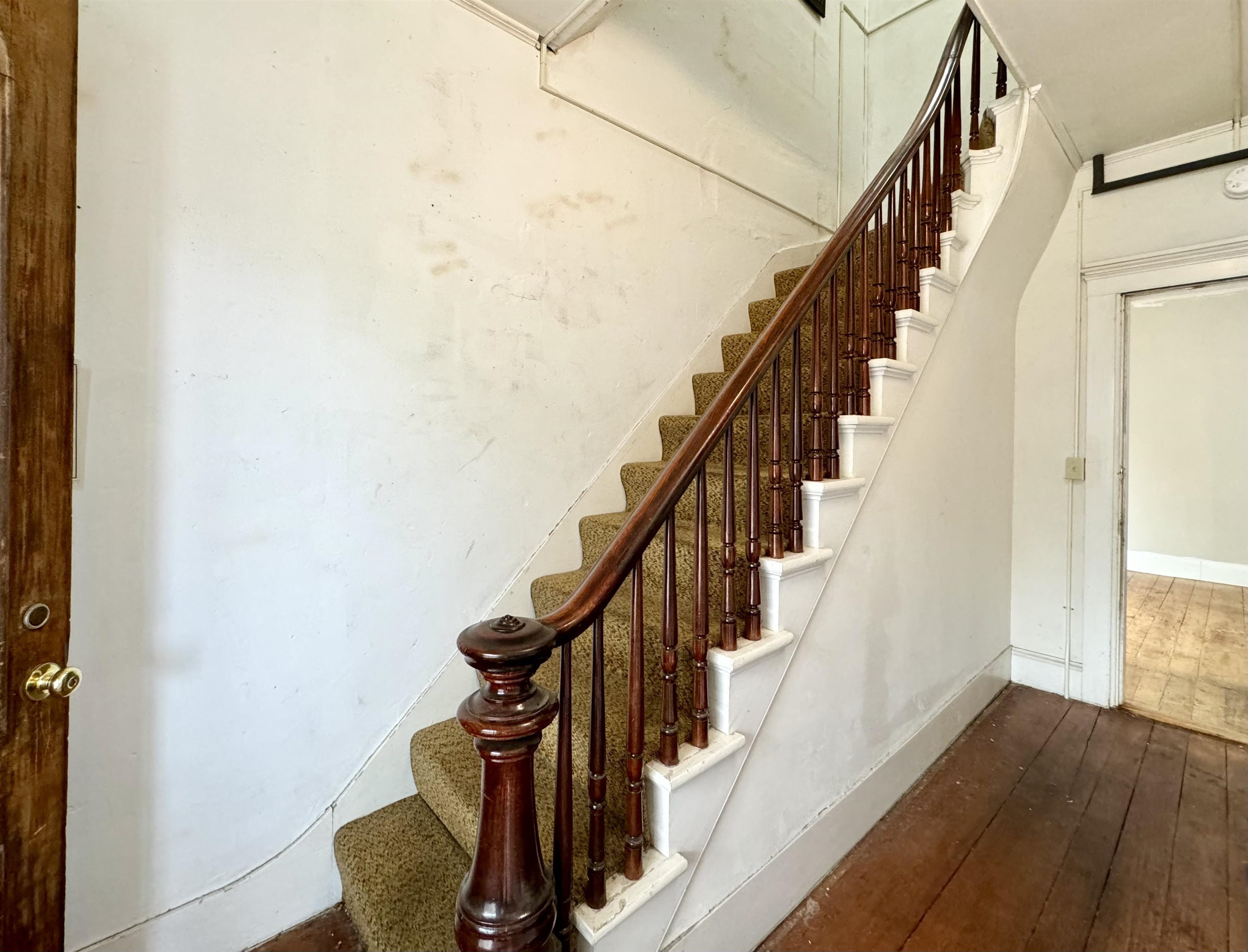 56 Atkinson Street Rockingham, VT 05101 - Photo 11 of 31