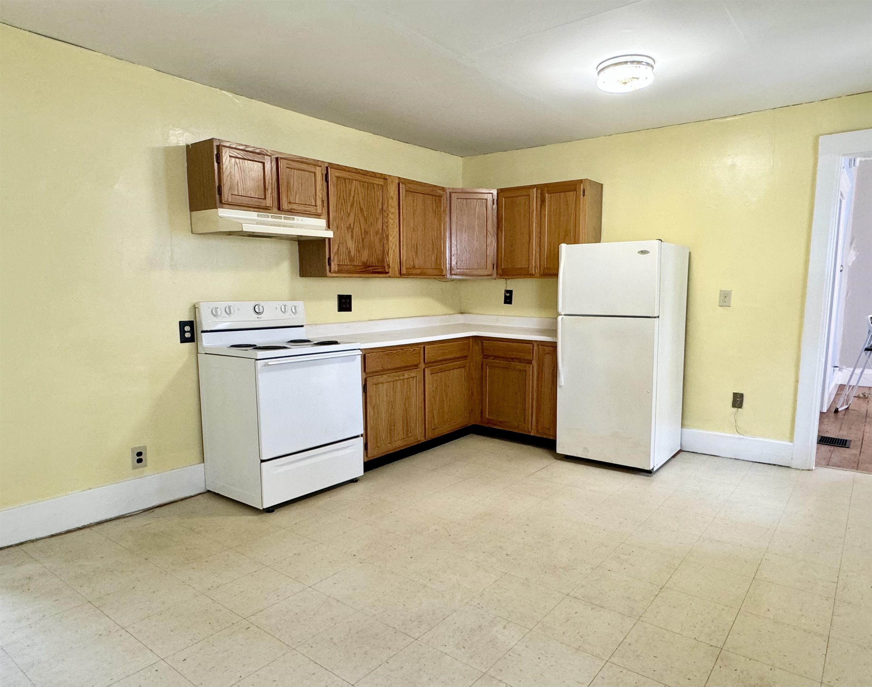 56 Atkinson Street Rockingham, VT 05101 - Photo 27 of 31