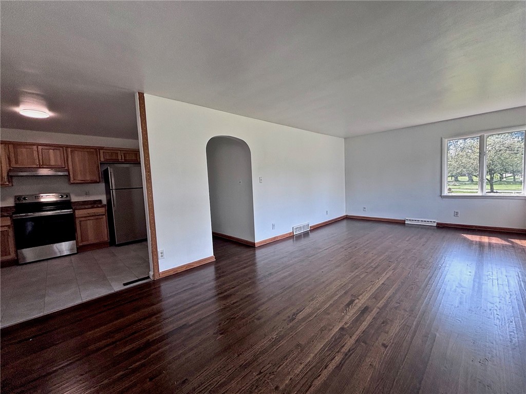 3926 Pearl Street Road Batavia, NY 14020 - Photo 8 of 20 Gallery Image 8