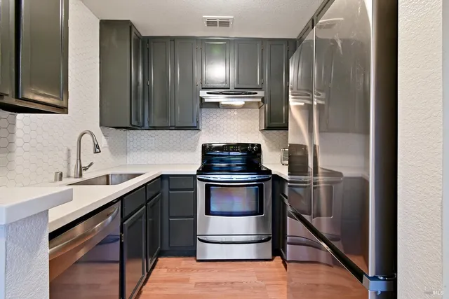 $449,999 | 145 Glenwood, Hercules, CA 94547