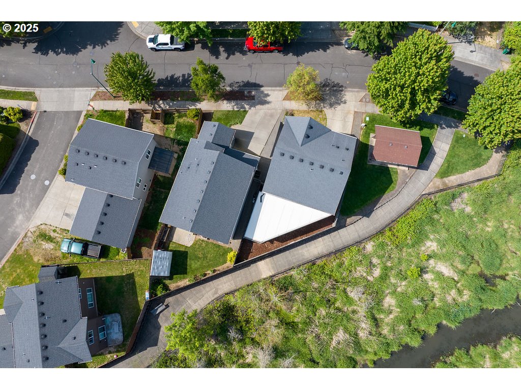 2820 23rd Place Forest Grove, OR 97116 - Photo 40 of 45