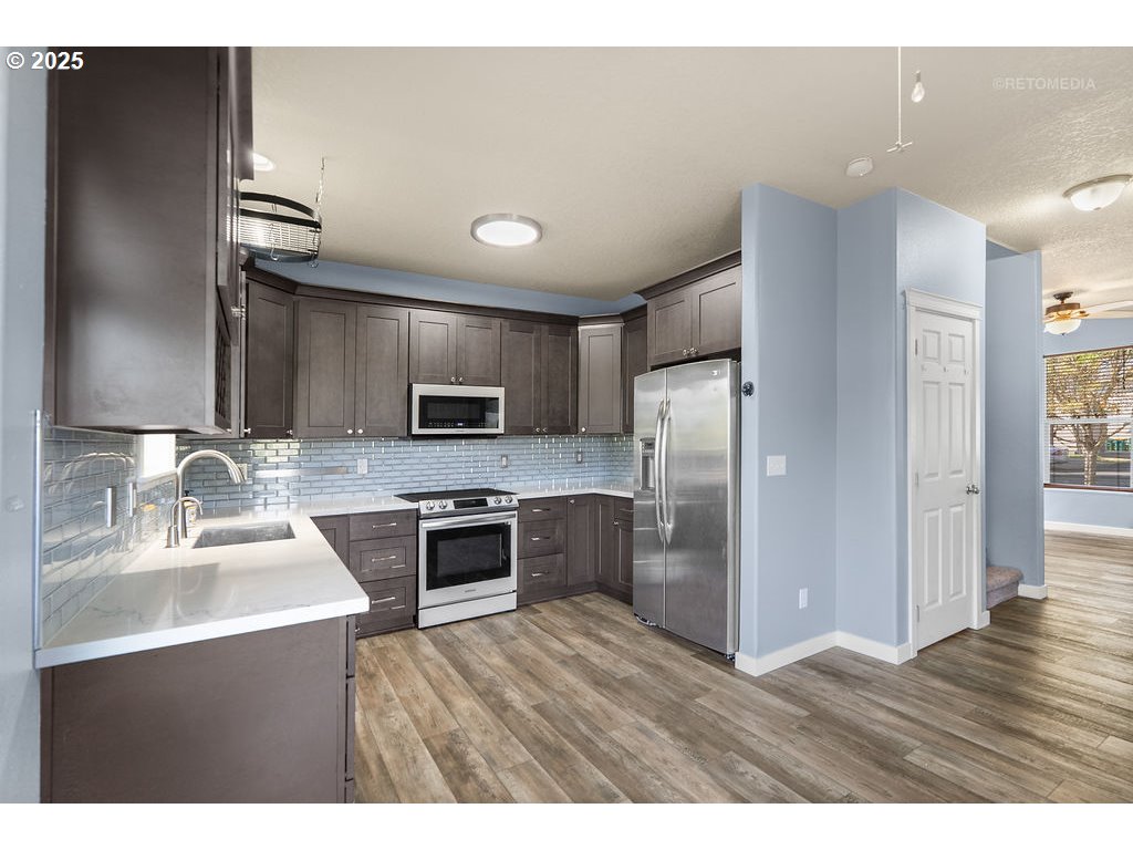 2820 23rd Place Forest Grove, OR 97116 - Photo 8 of 45