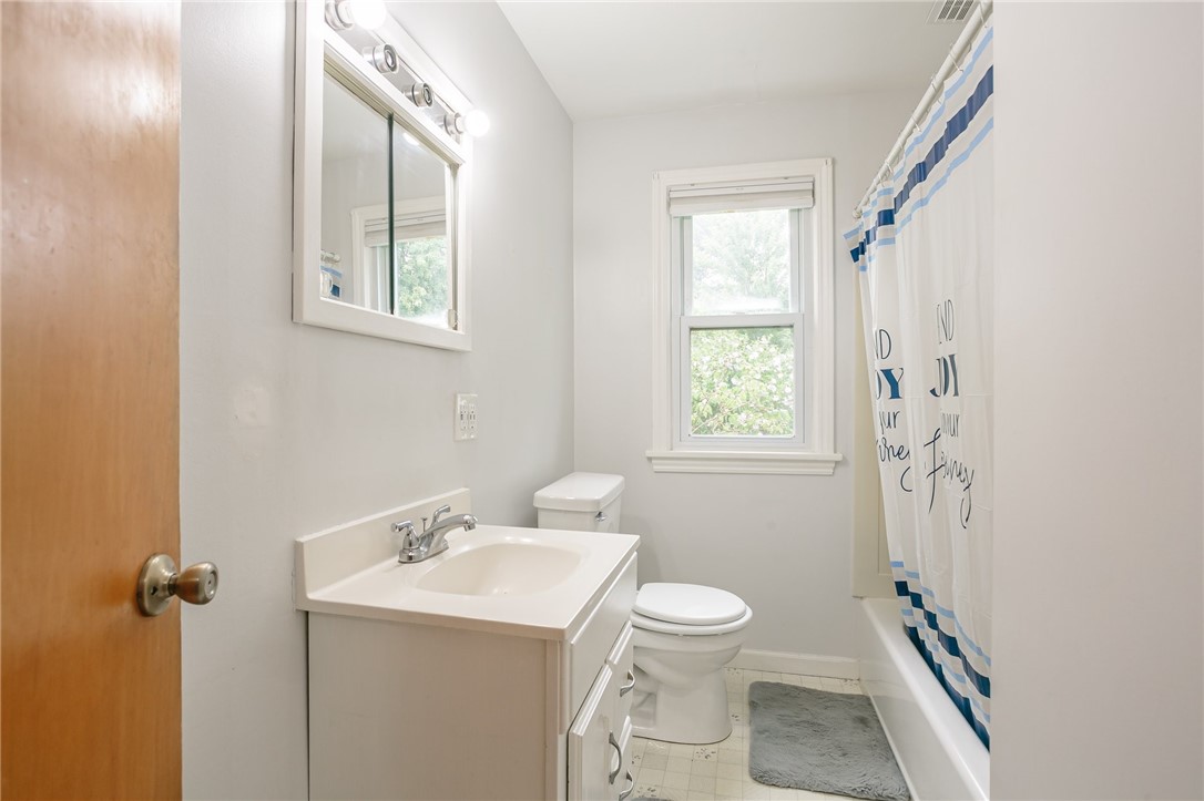 41 Parkside Crescent Irondequoit, NY 14617 - Photo 24 of 41