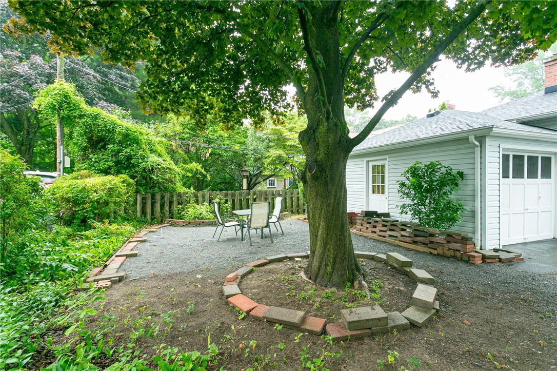 41 Parkside Crescent Irondequoit, NY 14617 - Photo 35 of 41