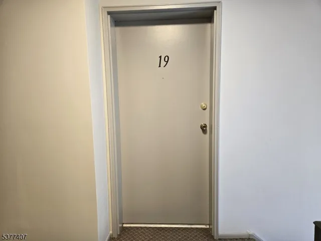 $1,200 | 1041 Ridge Street, Unit A 19, Phillipsburg, NJ 08865