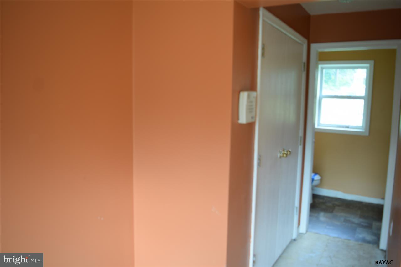 2909 Pentland Road Spring Grove, PA 17362 - Photo 14 of 28
