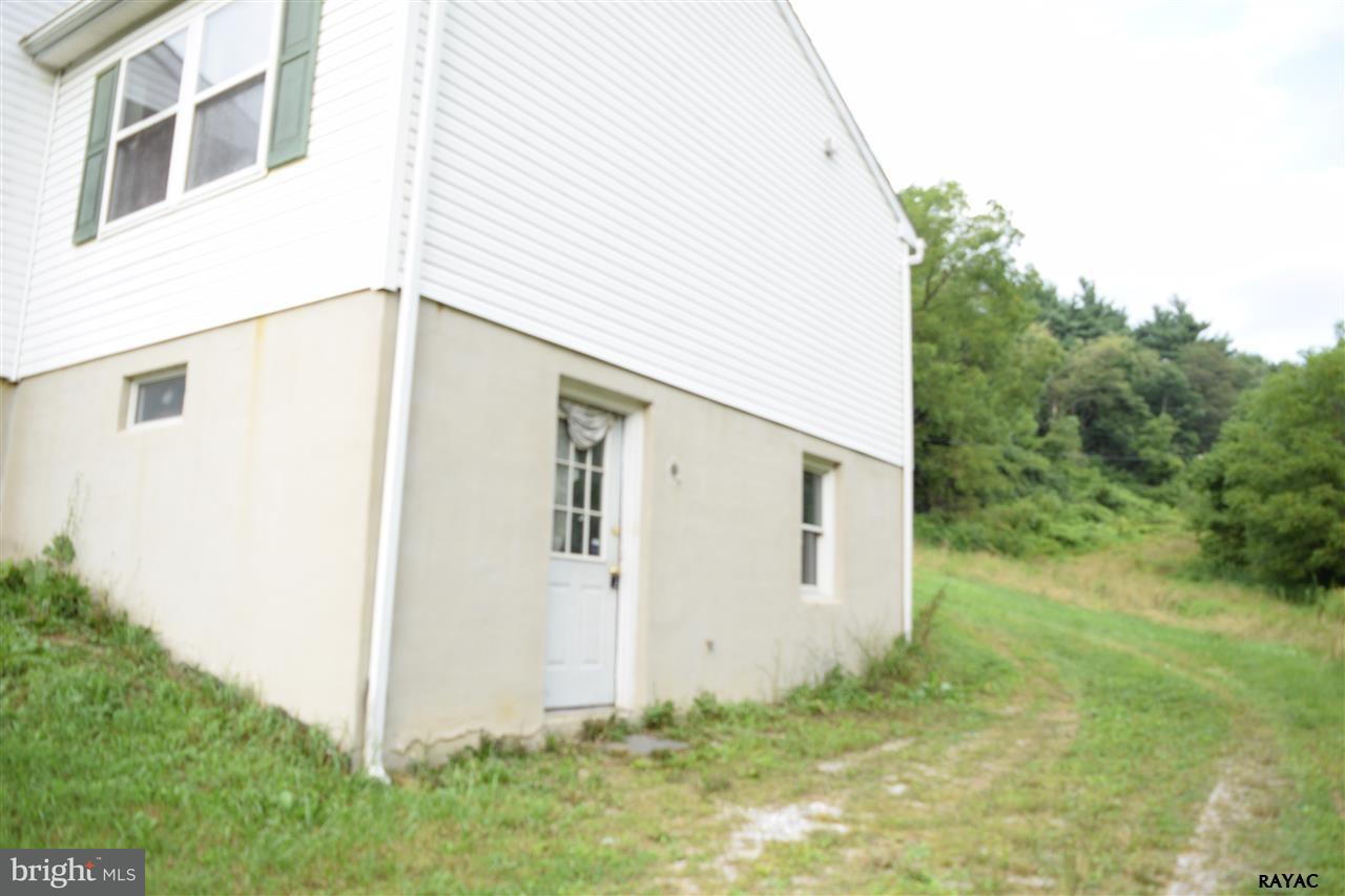 2909 Pentland Road Spring Grove, PA 17362 - Photo 6 of 28