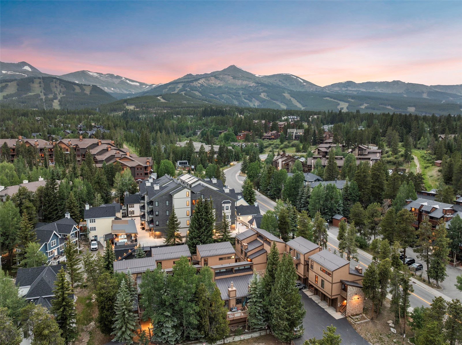 205 Primrose Path, Unit 3 Breckenridge, CO 80424 - Photo 3 of 36