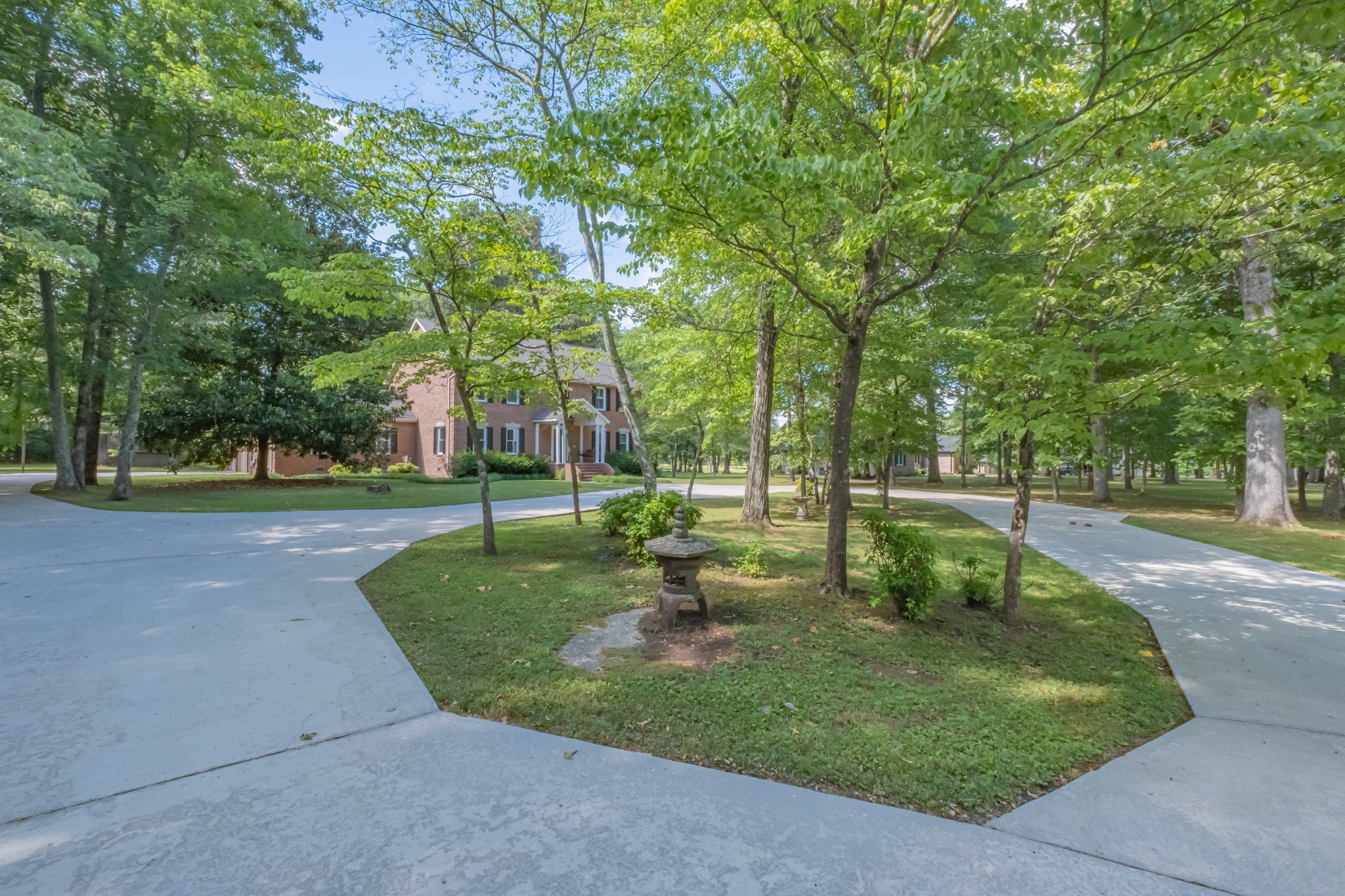339 Short Springs Road Tullahoma, TN 37388 - Photo 4 of 72 Gallery Image 4