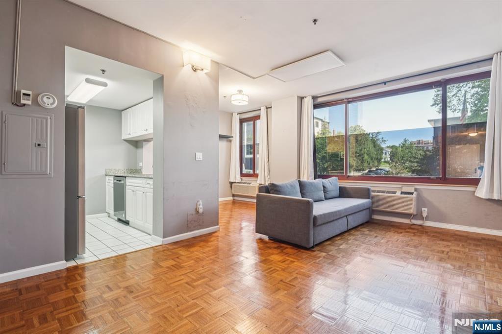 100 Old Palisade Road, Unit L7 Fort Lee, NJ 07024 - Photo 5 of 23