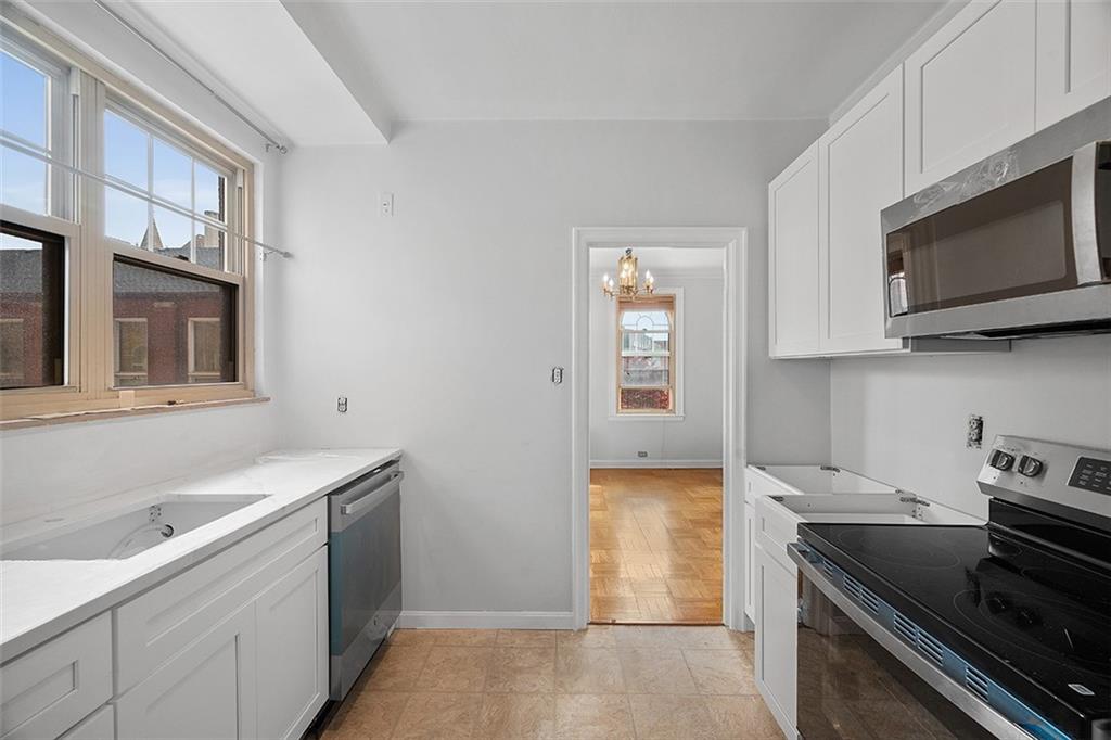 144 North Dithridge Street, Unit 210 Pittsburgh, PA 15213 - Photo 14 of 30