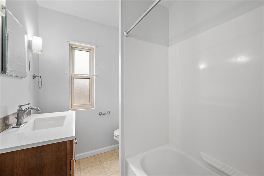 144 North Dithridge Street, Unit 210 Pittsburgh, PA 15213 - Photo 22 of 30