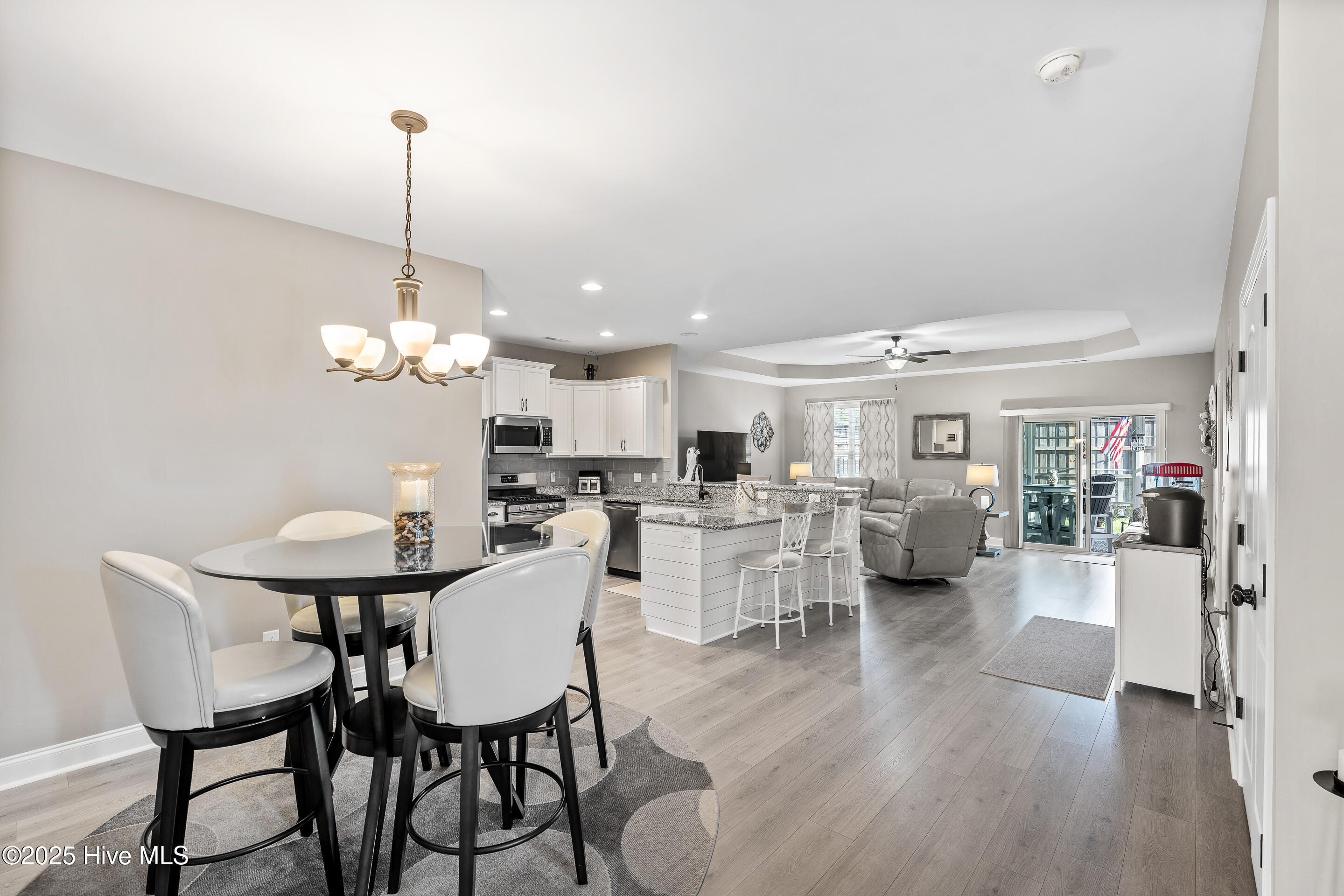 6484 Pinnacle Point Winnabow, NC 28479 - Photo 8 of 36 Dining area, Kitchen, great room.