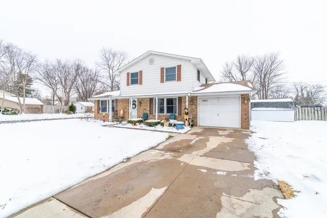 $224,900 | 1805 Richfield Drive, New Haven, IN 46774