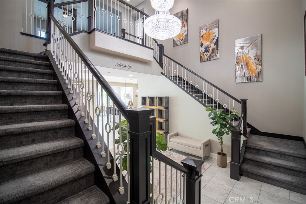 51 Egret Irvine, CA 92618 - Photo 5 of 24 a view of entryway