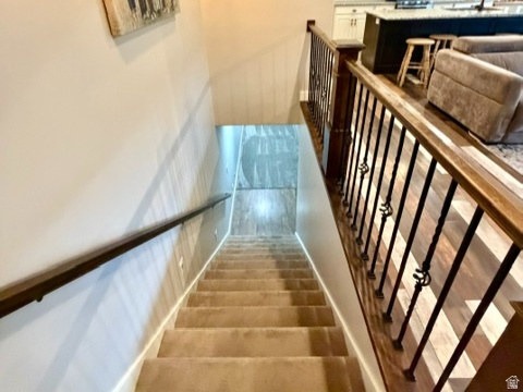37 East 700 North, Unit 11 Mapleton, UT 84664 - Photo 17 of 31 Extra-wide staircase to the basement