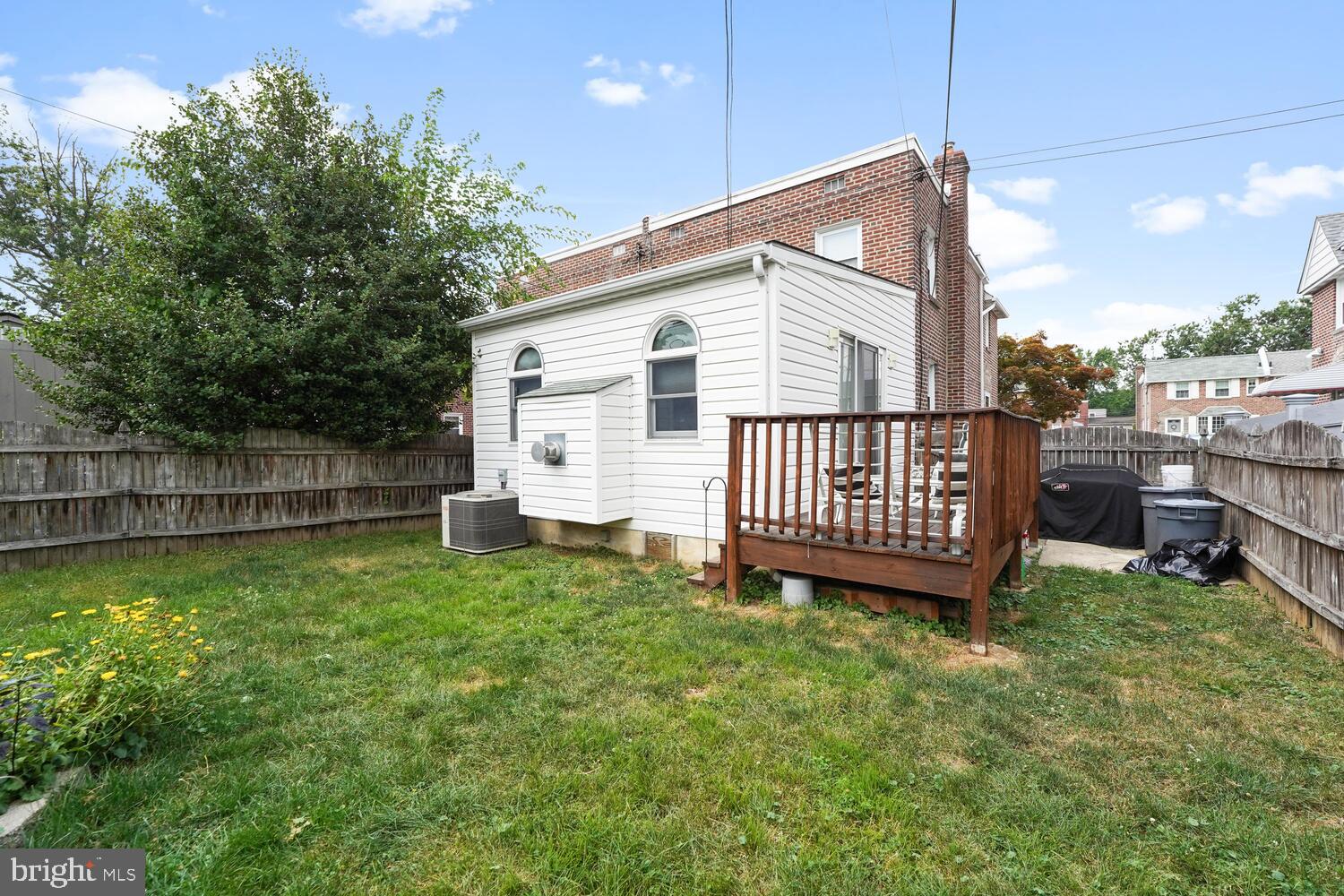 422 East Rodgers Street Ridley Park, PA 19078 - Photo 25 of 27 yard