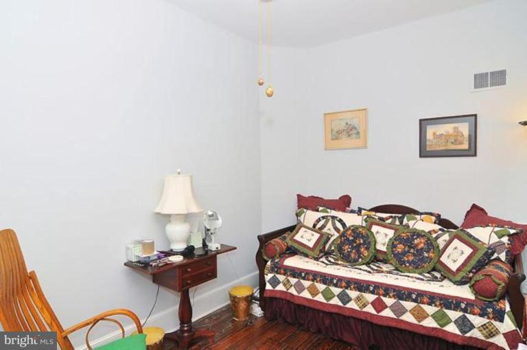 710 8th Street Northeast Washington, DC 20002 - Photo 14 of 21 Bedroom #2
