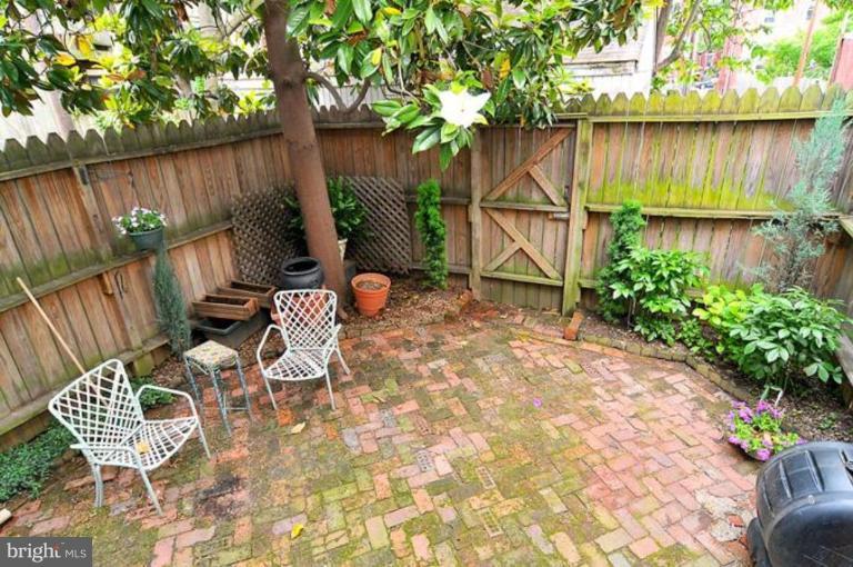 710 8th Street Northeast Washington, DC 20002 - Photo 9 of 21 Patio 2
