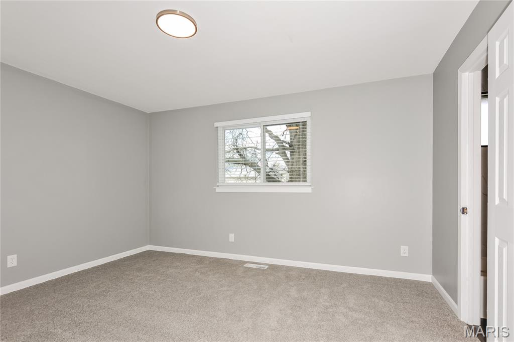 809 Brookside Drive Arnold, MO 63010 - Photo 11 of 15