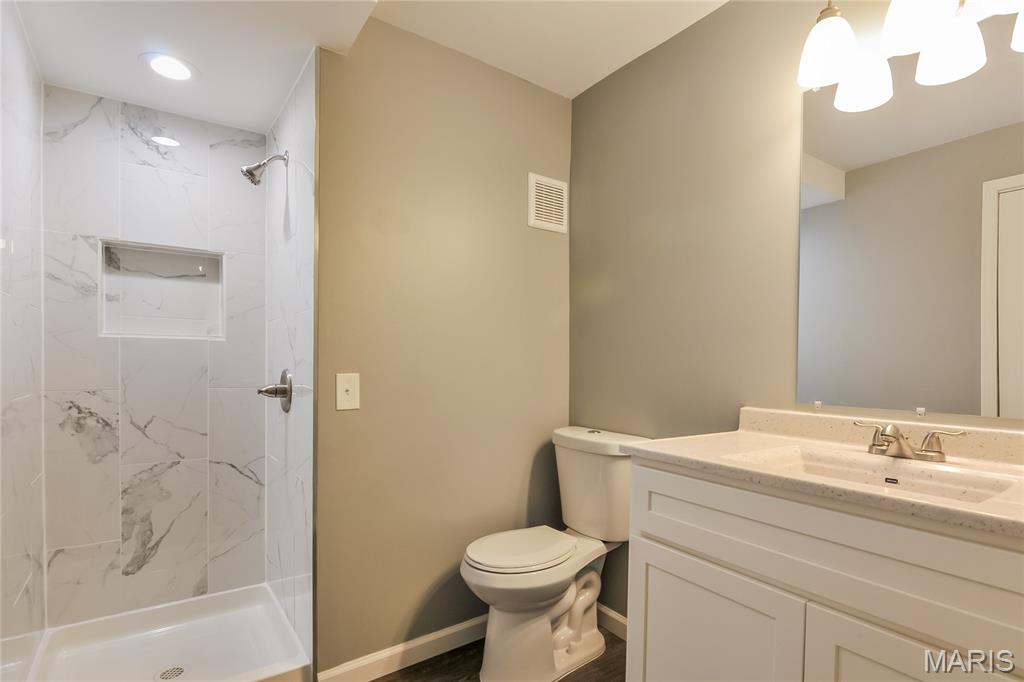 809 Brookside Drive Arnold, MO 63010 - Photo 12 of 15