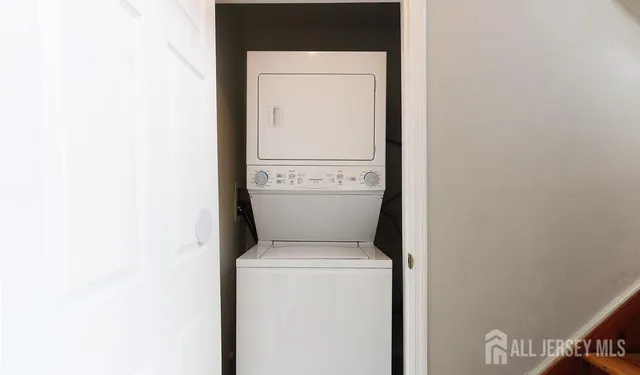 $2,700 | 591 Cherry Street, Elizabeth, NJ 07208