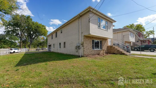 $2,700 | 591 Cherry Street, Elizabeth, NJ 07208