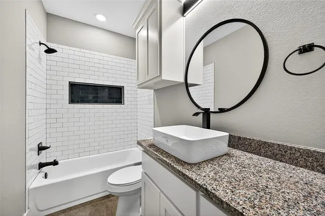 $1,500 | 1507 South 7th Avenue, Denison, TX 75021