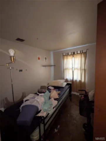 $130,000 | 1315 Hendrick Drive, St. Louis, MO 63135