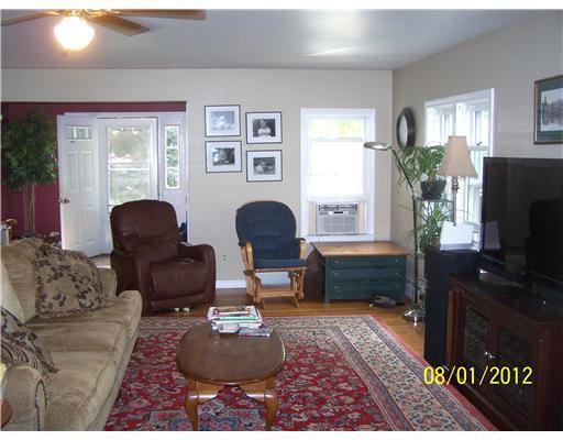 112 Adlington Road Eliot, ME 03903 - Photo 12 of 14 Living Room.