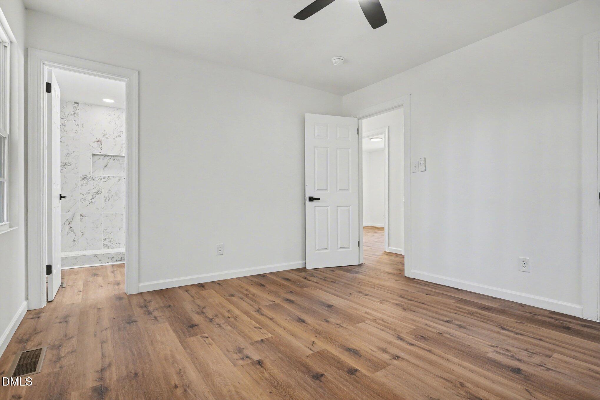 4734 Hathaway Road Wilson, NC 27893 - Photo 10 of 27 015_file_2504