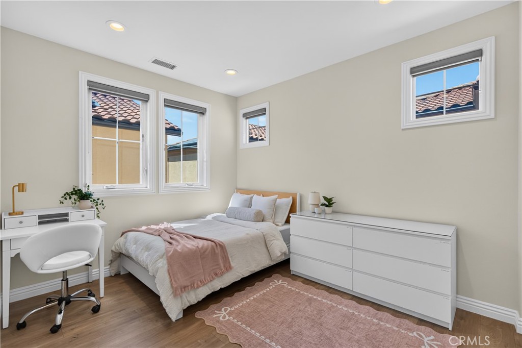 20656 West Chestnut Circle Porter Ranch, CA 91326 - Photo 23 of 31