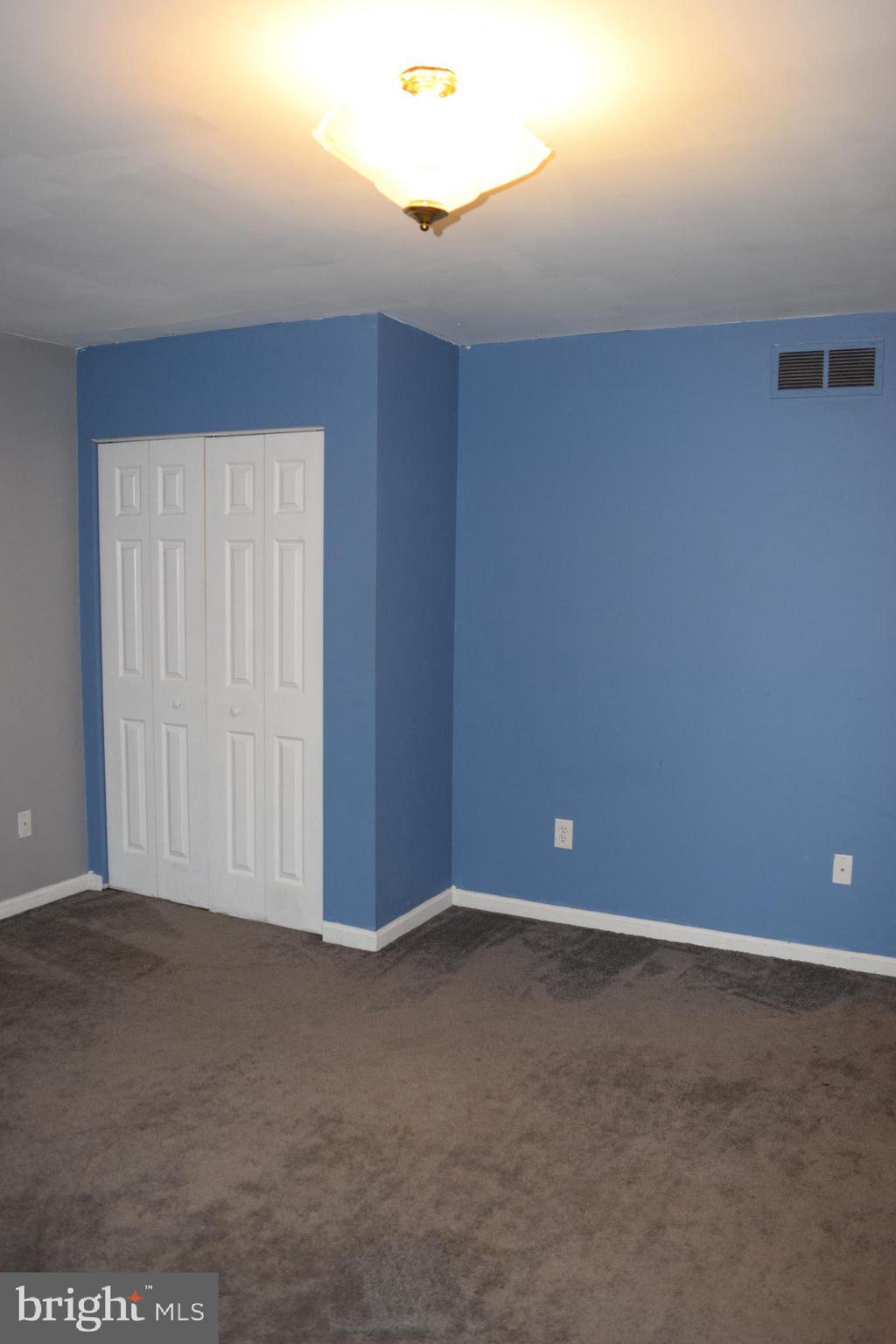 7793 East Shore Road Pasadena, MD 21122 - Photo 17 of 34 Gallery Image 17