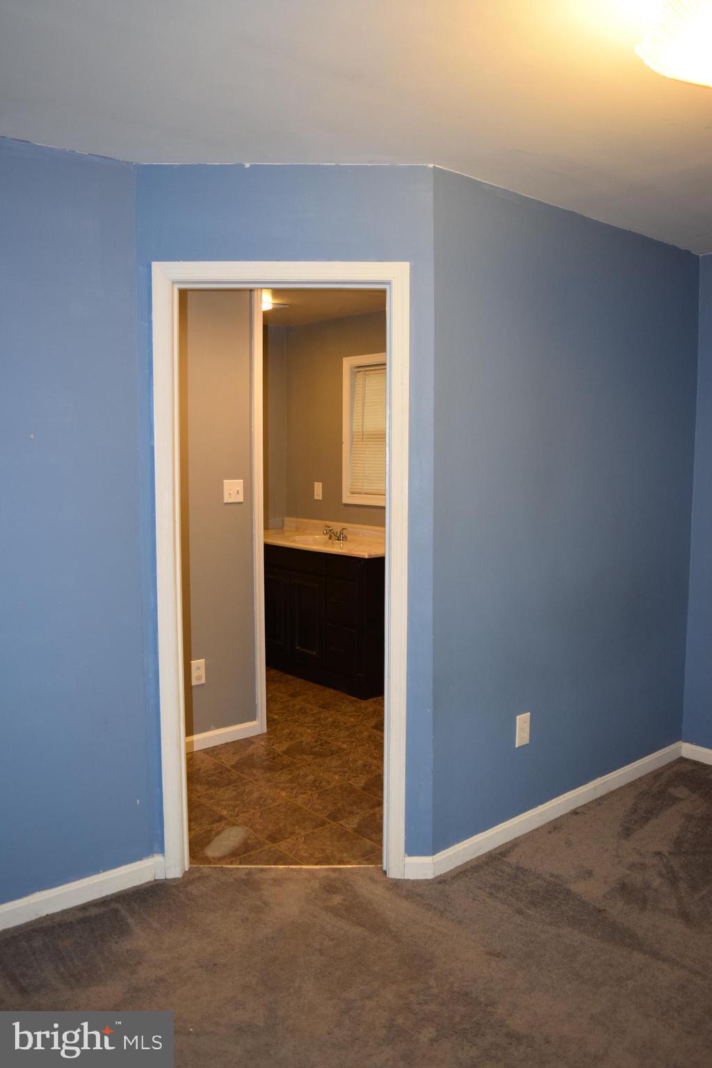 7793 East Shore Road Pasadena, MD 21122 - Photo 18 of 34 Gallery Image 18