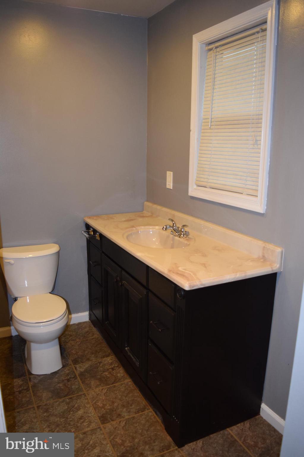 7793 East Shore Road Pasadena, MD 21122 - Photo 19 of 34 Gallery Image 19