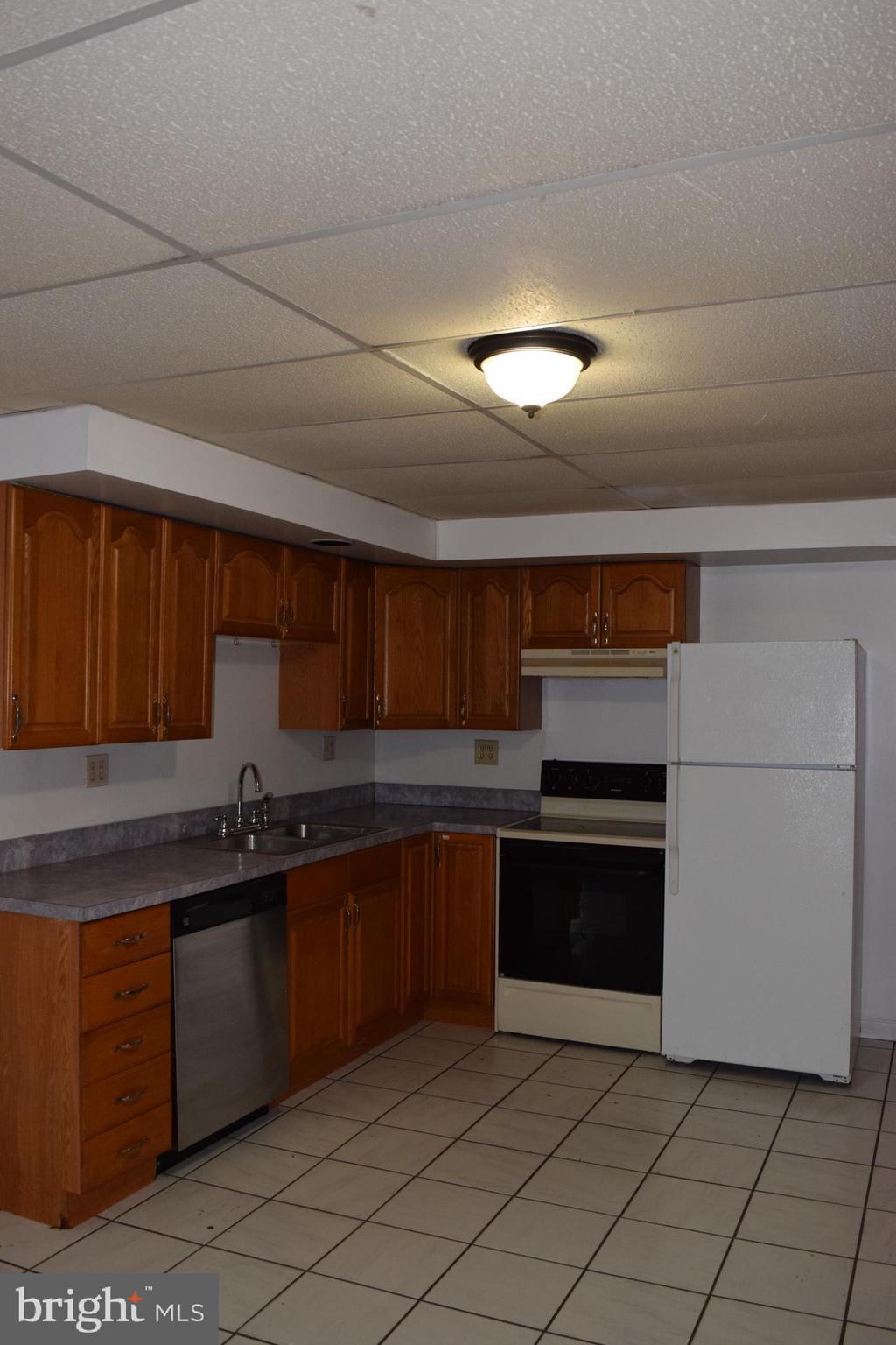 7793 East Shore Road Pasadena, MD 21122 - Photo 25 of 34 Gallery Image 25