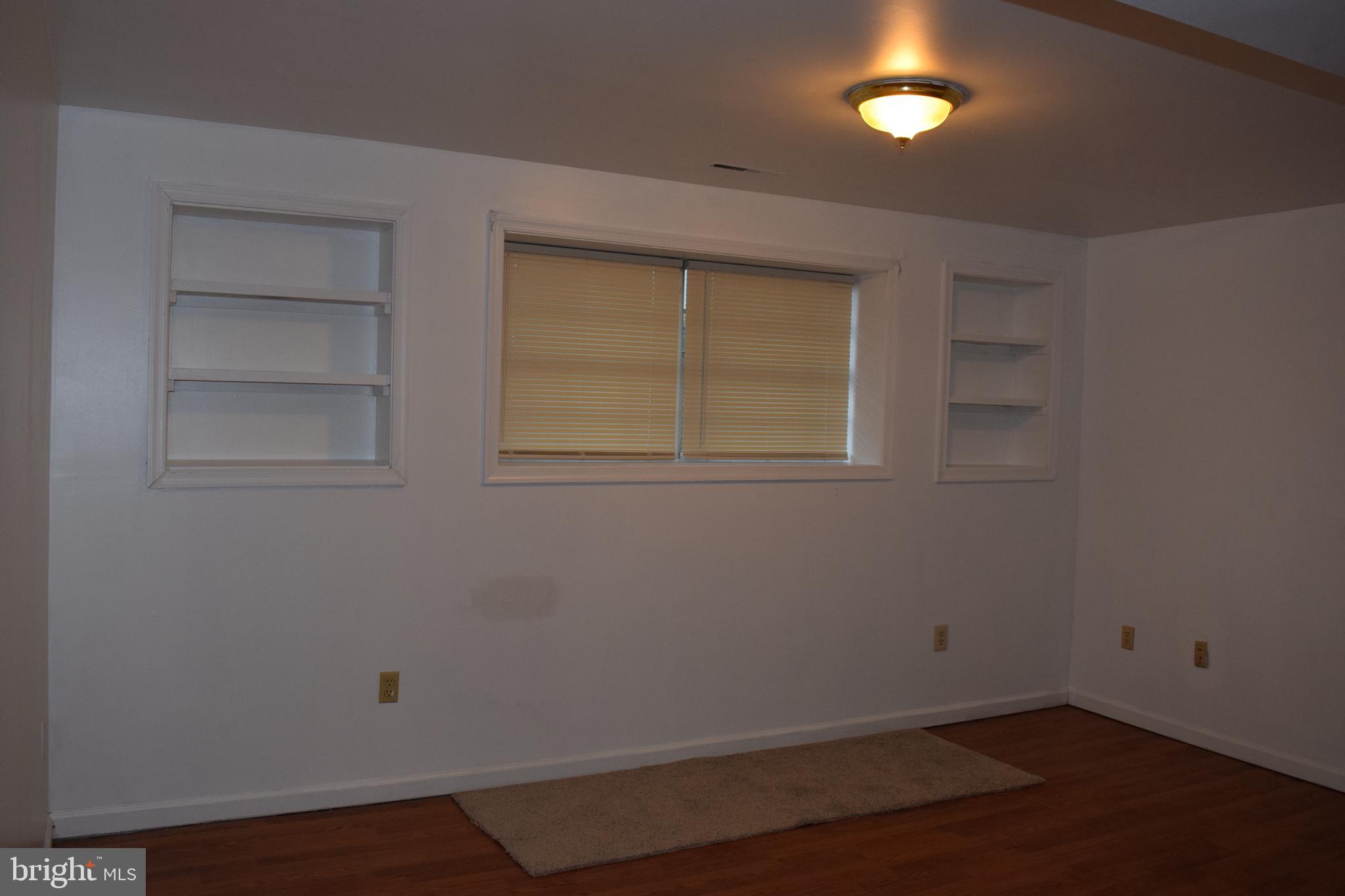 7793 East Shore Road Pasadena, MD 21122 - Photo 28 of 34 Gallery Image 28