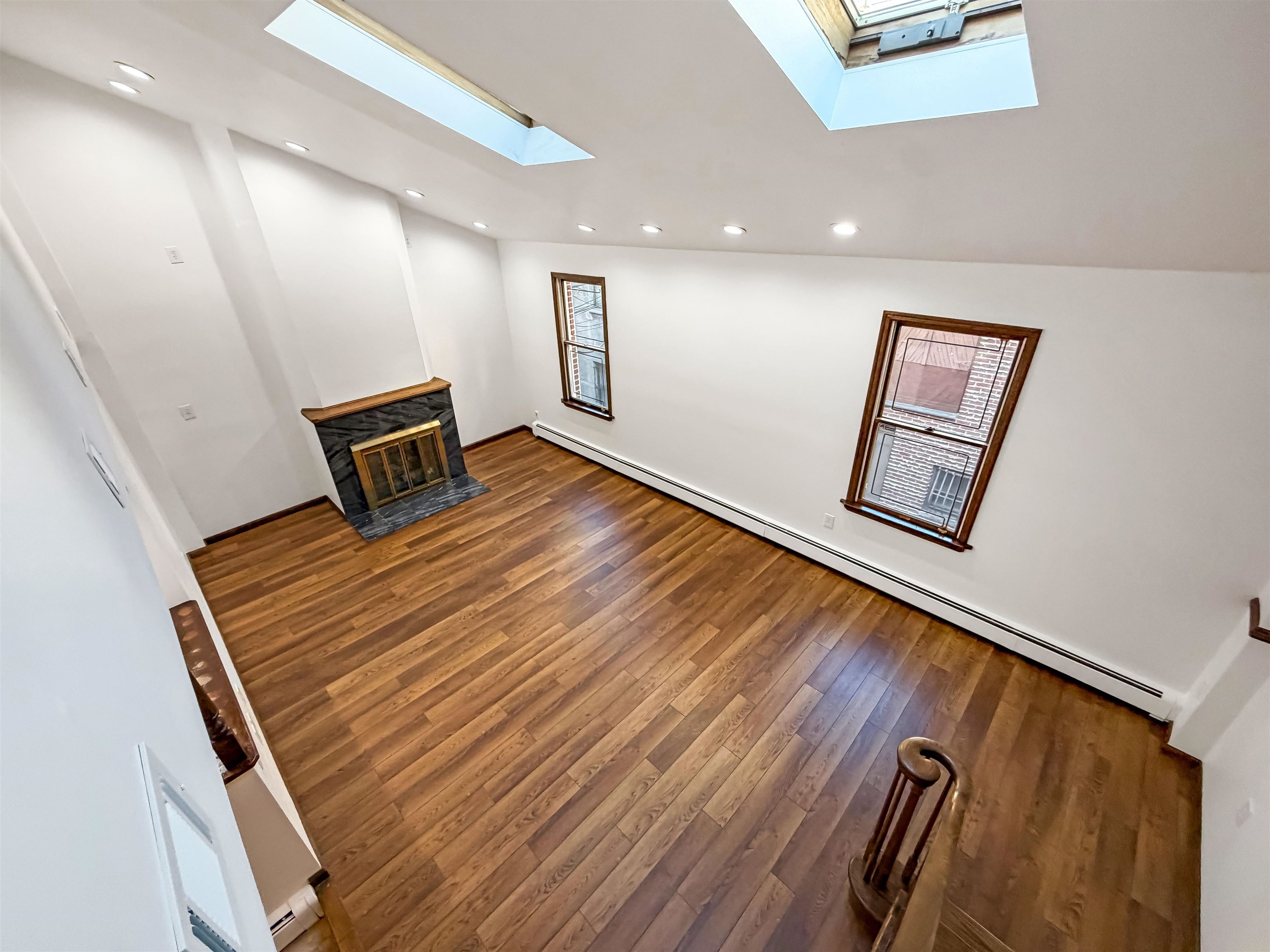 230 Court Street Hoboken, NJ 07030 - Photo 4 of 25