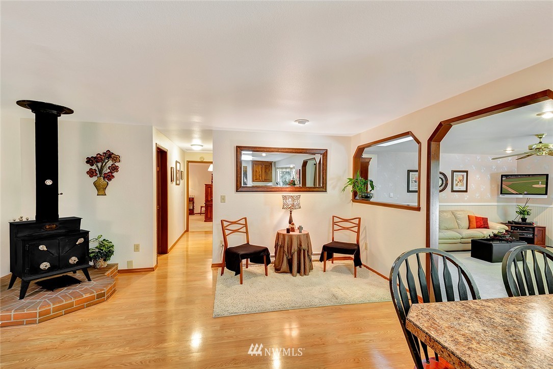29224 Northeast Tolt Hill Road Carnation, WA 98014 - Photo 6 of 16 Gallery Image 6