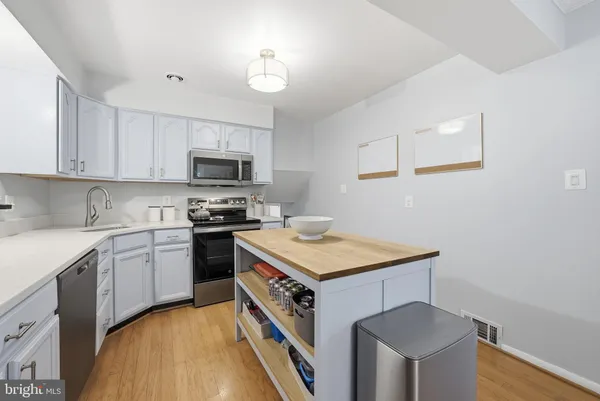 $700,000 | 7523 June Street, Springfield, VA 22150