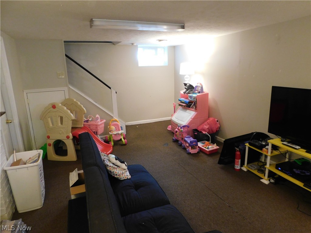 3714 Bainbridge Road Cleveland Heights, OH 44118 - Photo 24 of 28